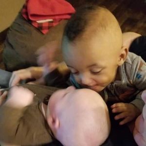 Meet your Posher, Sheli